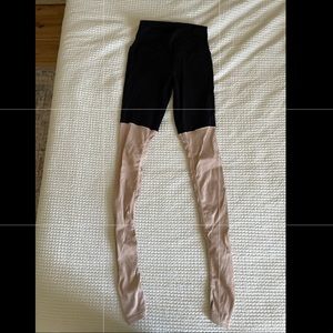 Alo Yoga High Waist Goddess Legging